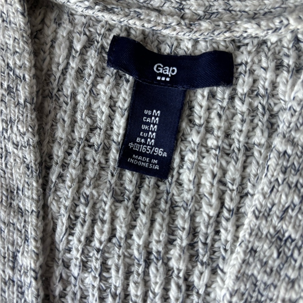 GAP Marled Gray Knit Pullover